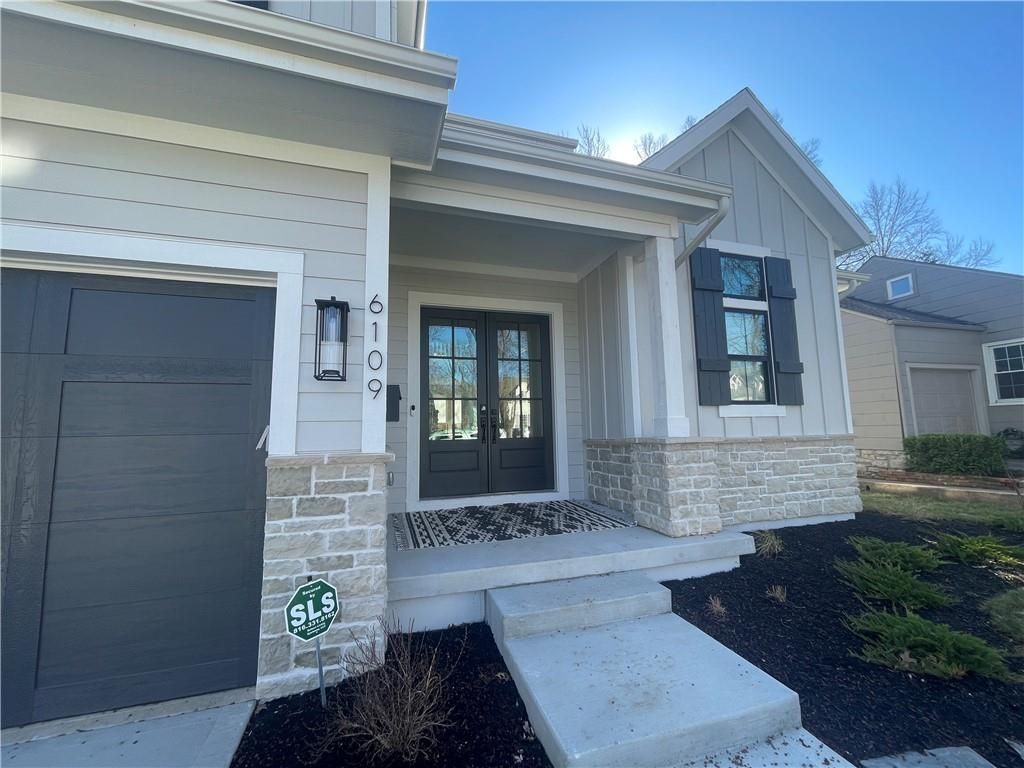 Photo of 6109 El Monte Street, Fairway, KS 66205 (MLS # 2607409)