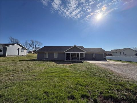 203 Valley Street, Lathrop, MO 64465 - #: 2610380