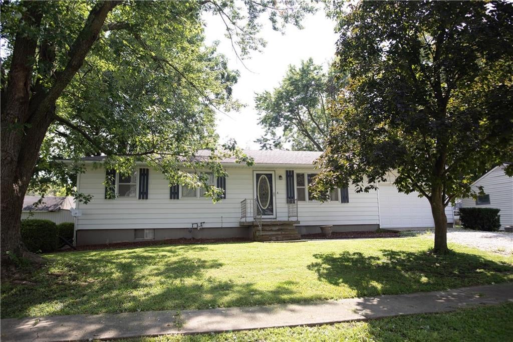 305 Fir Street