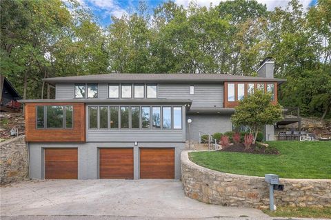 132 Lakeshore Drive W, Lake Quivira, KS 66217 - MLS#: 2578730