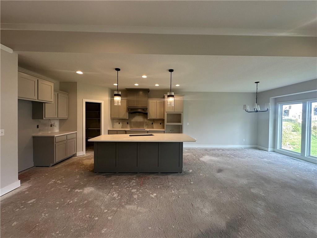 7060 NW Yulich Court