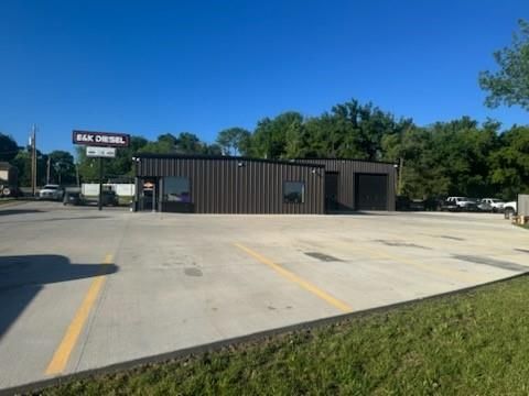 404 N East Street Paola KS 66071