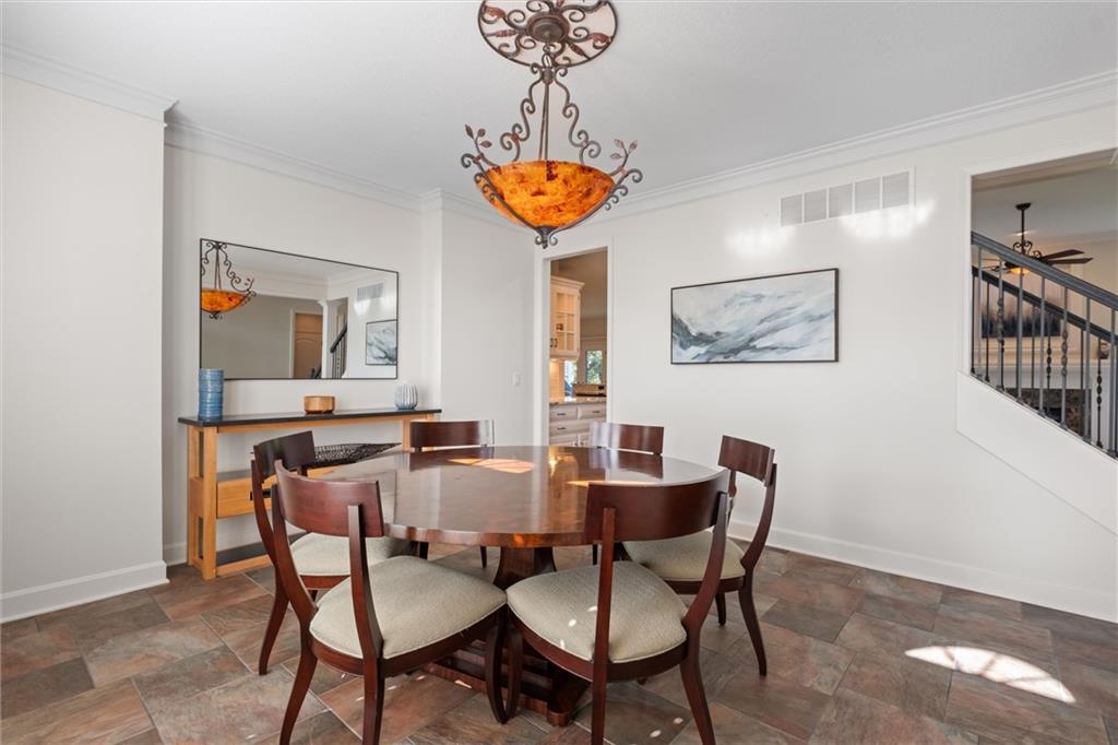 8190 Shoreline Drive