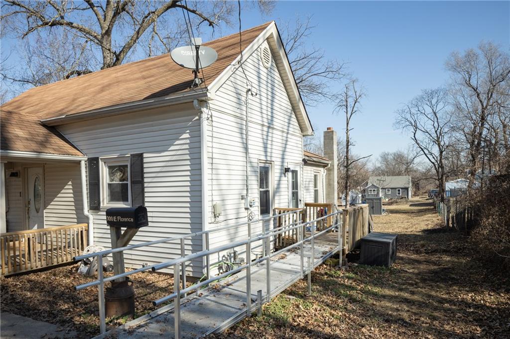 300 E Florence Street