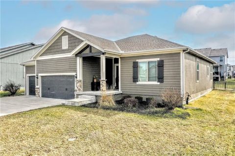 1829 NE Riley Drive, Lee\'s Summit, MO 64086 - MLS#: 2604901