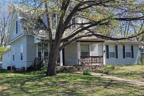 Photo of 1703 S HARRISON Avenue, Sedalia, MO 65301 (MLS # 2614990)