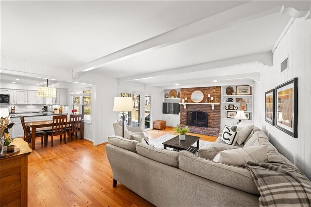 9105 El Monte Street