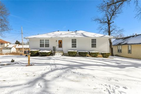 1459 3rd Avenue Leavenworth KS 66048
