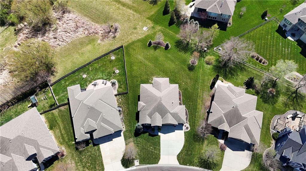 2927 W 155th Terrace