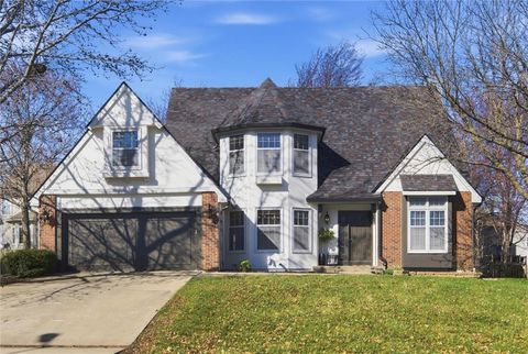 13810 Pembroke Lane, Leawood, KS 66224 - MLS#: 2604656