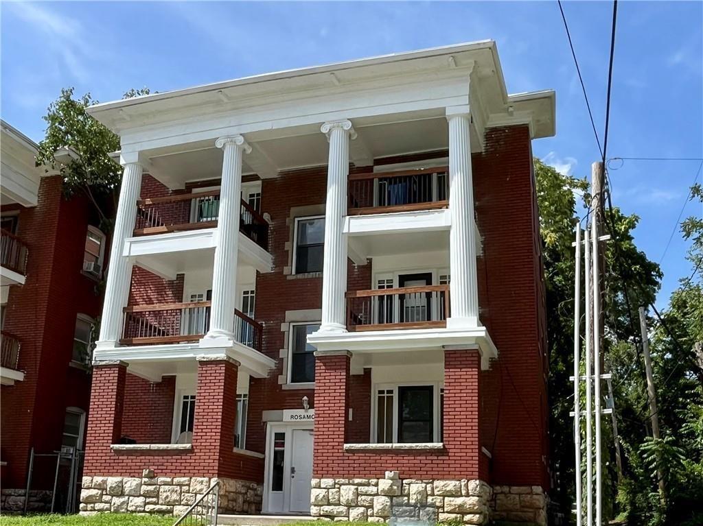 2408 E 29th Street