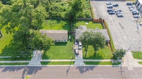 8231 Travis Street Overland Park KS 66204