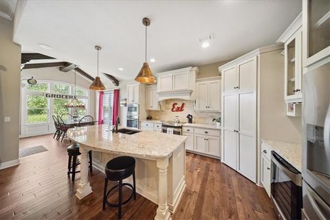 9158 W 178th Terrace Overland Park KS 66013