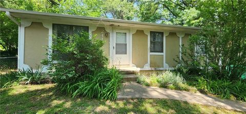 2411 Blackwell Road St Joseph MO 64505