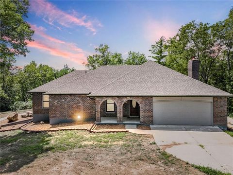 1000 Woodcliffe Drive, Richmond, MO 64085 - MLS#: 2566151