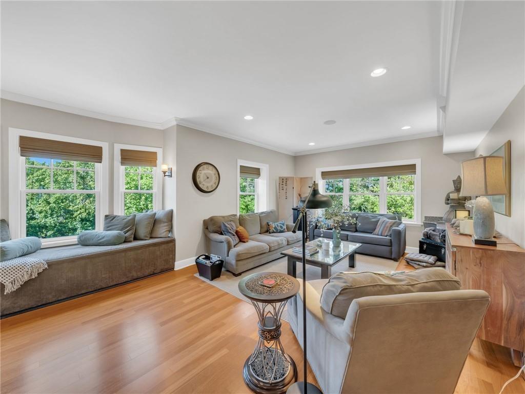 4342 Rockhill Road 3