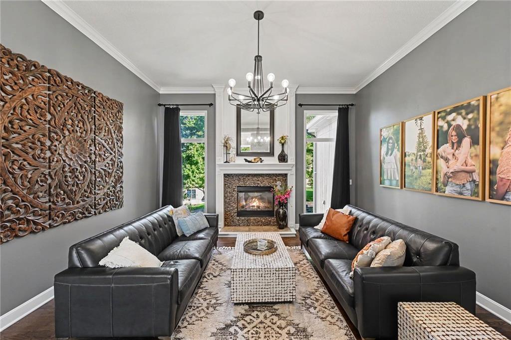 8121 Parkview Drive