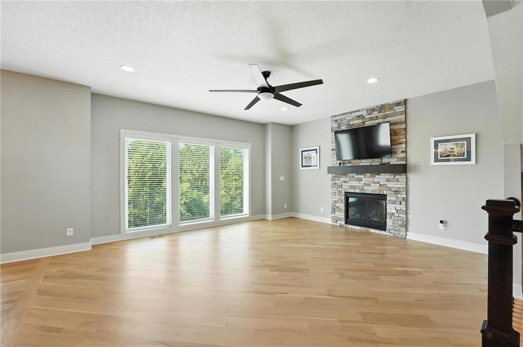 5962 N Oak Creek Court