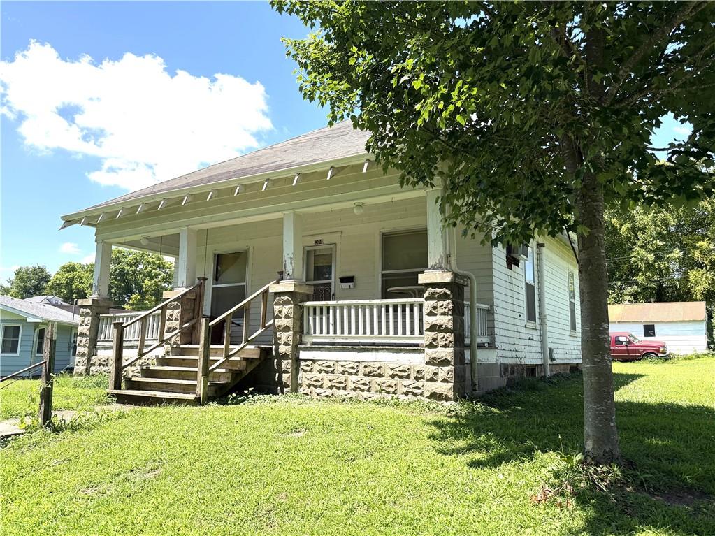 304 S Elm Street