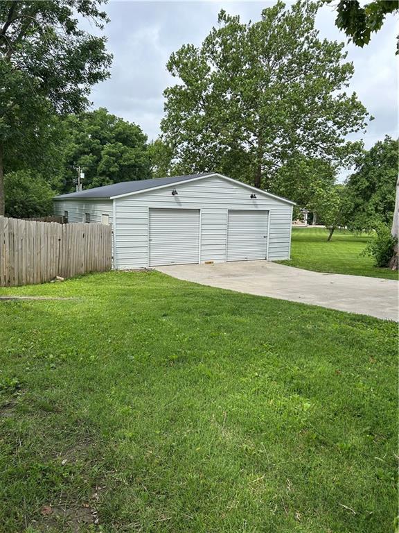 412 NW Donovan Road