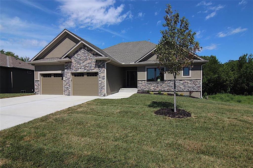 Photo 1 of 27 — 1810 Buffalo Grass Street, Raymore, MO 64083