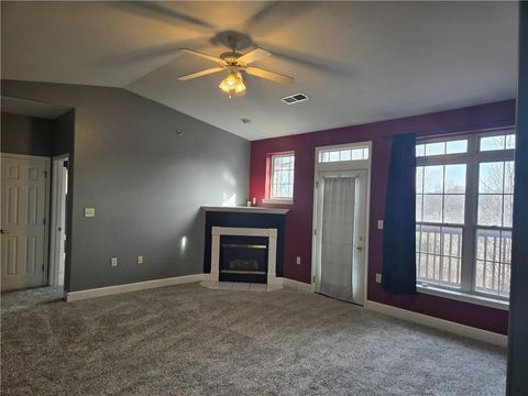 17201 E 32nd Unit 9 Street 9 Independence MO 64055