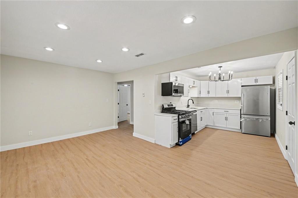 11220 Applewood Drive