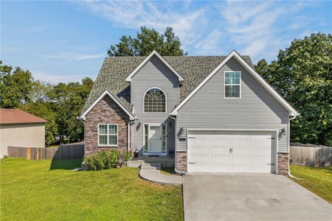 Photo of 7 SE 230 Road, Warrensburg, MO 64093 (MLS # 2642658)