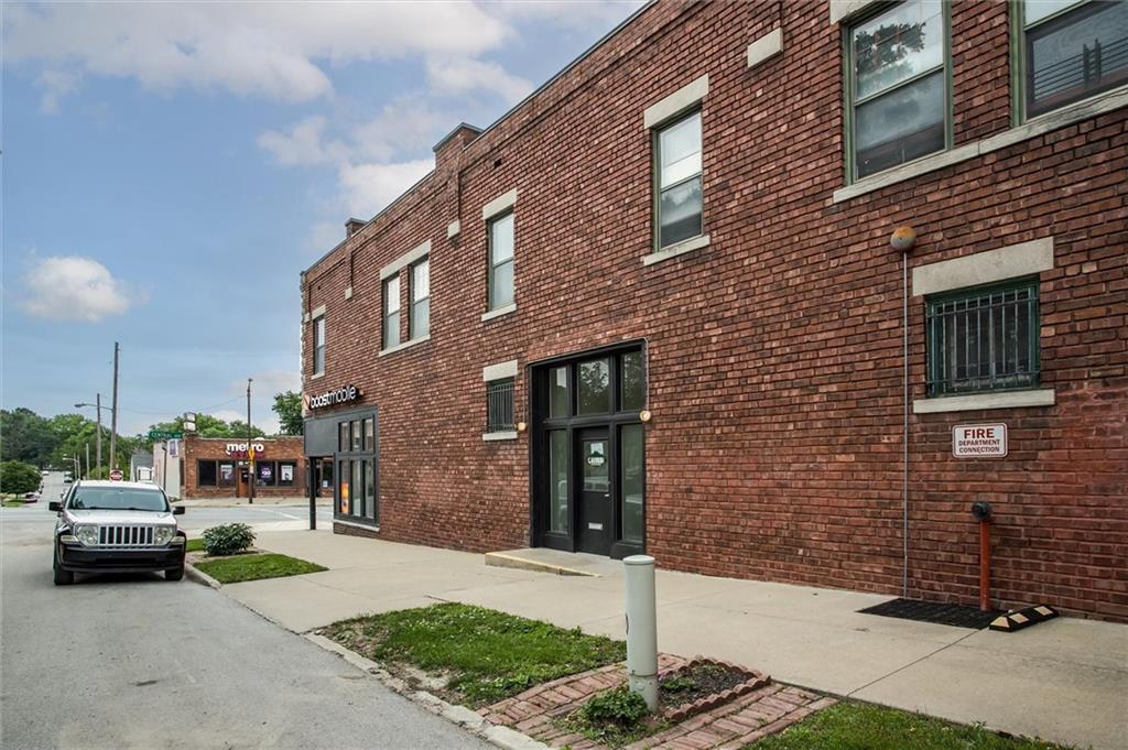11 S 17th Street