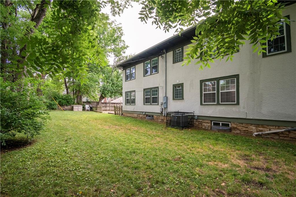 5331 Charlotte Street