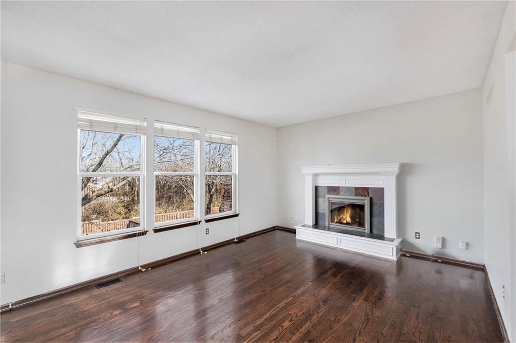 15607 S Blackfoot Street