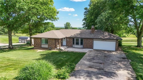815 Kouns Lane, Edwardsville, KS 66111 - #: 2635631