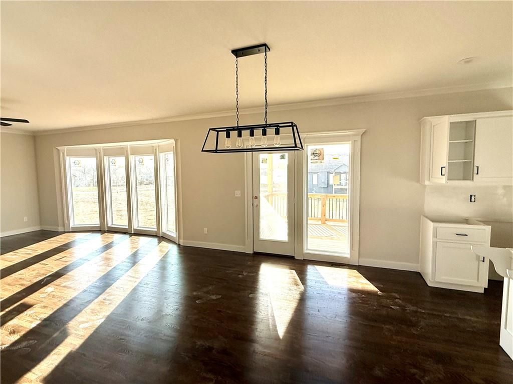 Photo of 1007 Poplar Lane, Liberty, MO 64068 (MLS # 2576543)