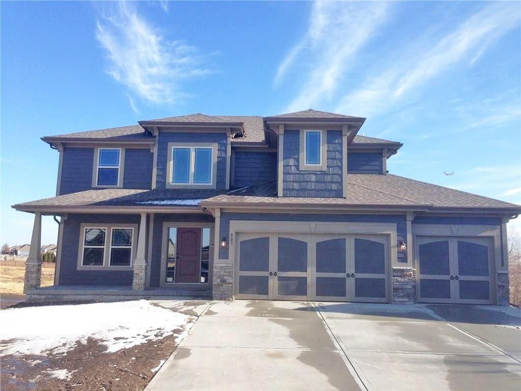 Photo of 1007 Poplar Lane, Liberty, MO 64068 (MLS # 2576543)