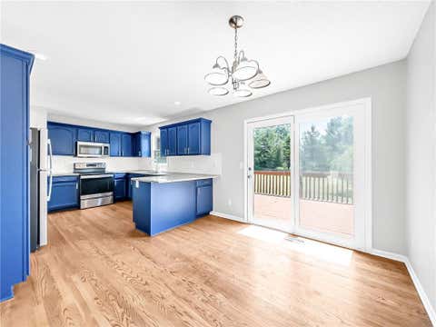 Tiny photo for 805 Black Oak Drive, Liberty, MO 64068 (MLS # 2636297)