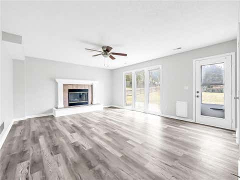 Tiny photo for 805 Black Oak Drive, Liberty, MO 64068 (MLS # 2636297)