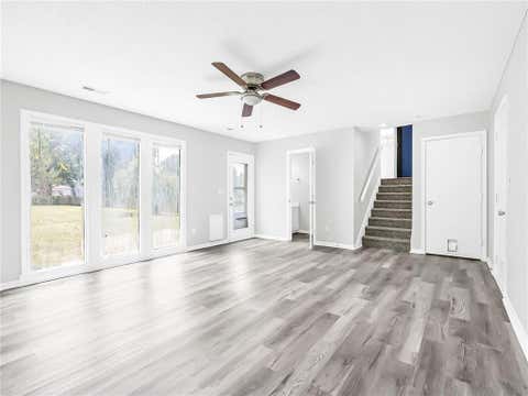 Tiny photo for 805 Black Oak Drive, Liberty, MO 64068 (MLS # 2636297)