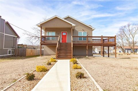 107 S Jefferson Avenue, Knob Noster, MO 65336 - #: 2601569