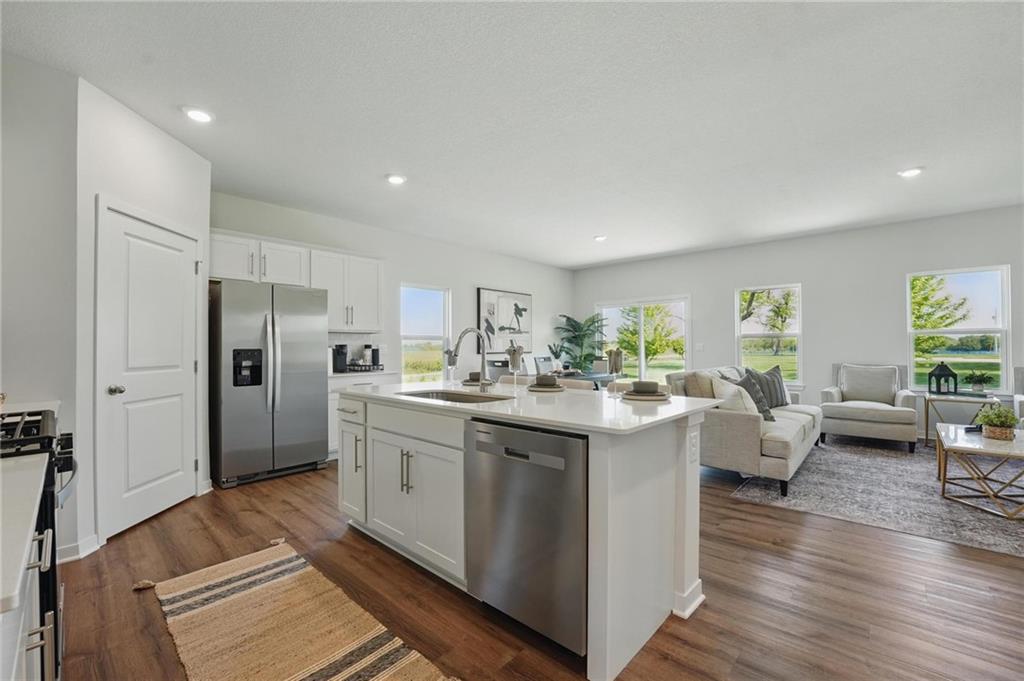 2207 Creek View Lane
