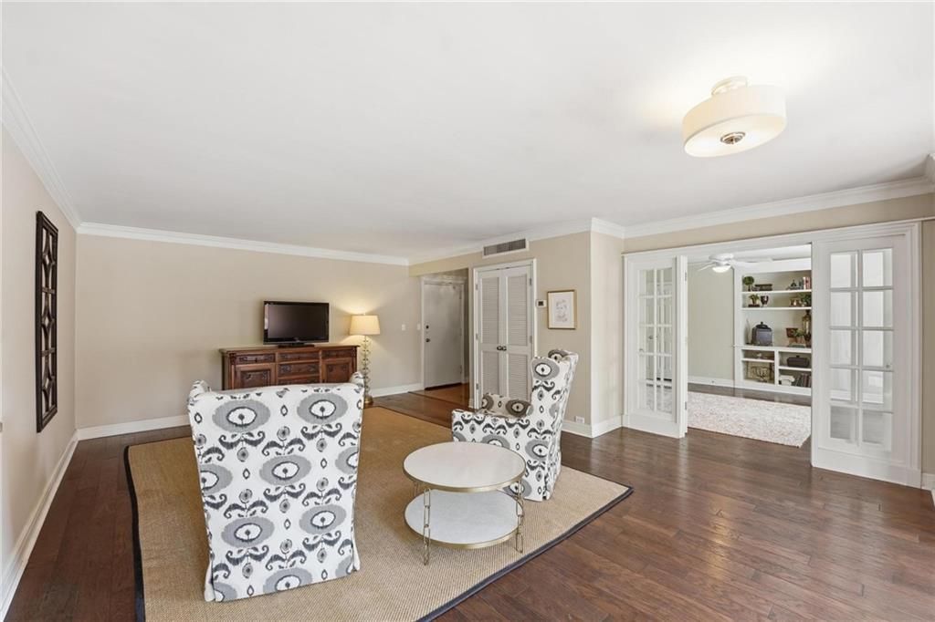 310 W 49 Street S 304