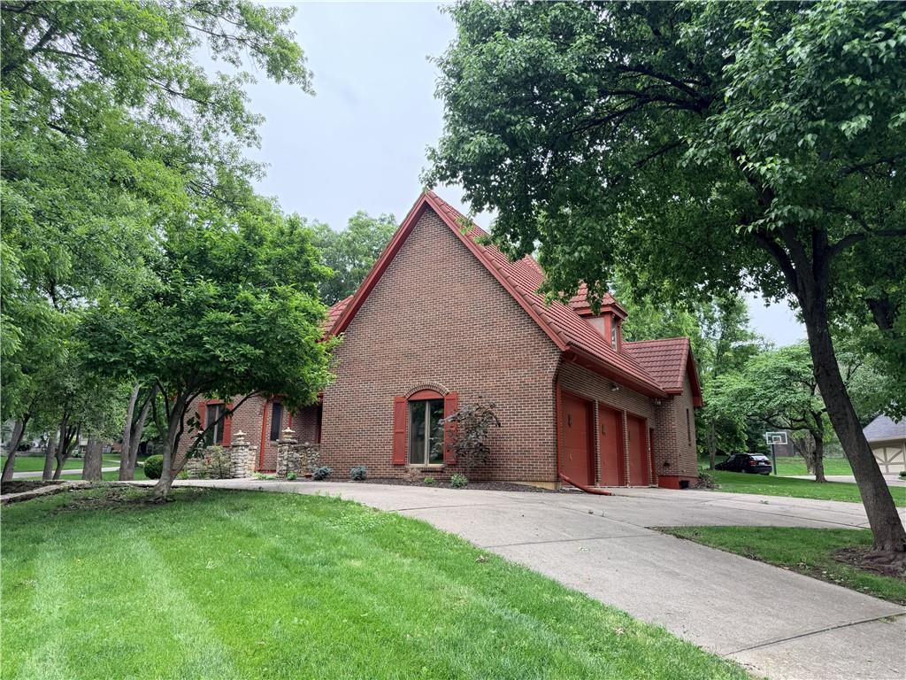 12101 Pawnee Lane
