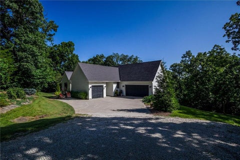 Photo of 17296 Chase Lane, Tonganoxie, KS 66086 (MLS # 2632647)