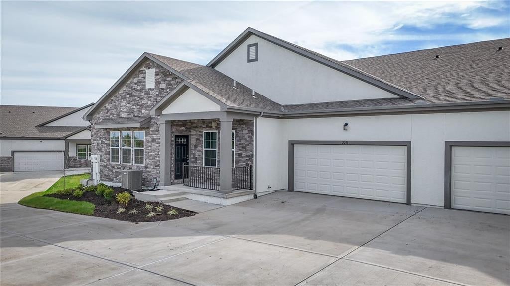 141 S Diane Drive