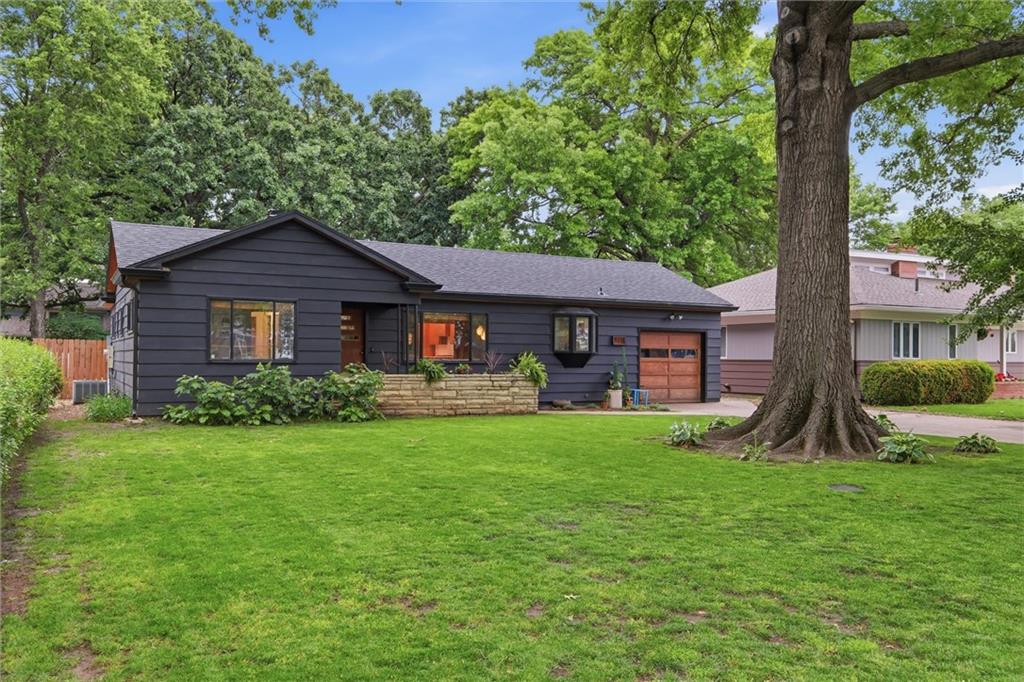 1506 University Drive