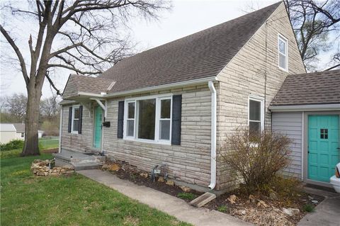 12401 E 51st Street S, Independence, MO 64055 - #: 2541416