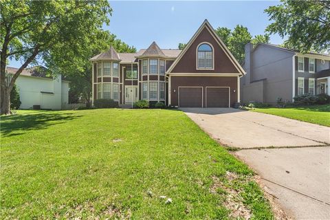 11415 Oakview Drive Lenexa KS 66215