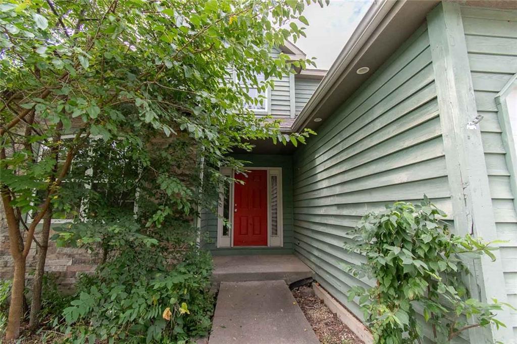 121 Hillside Drive