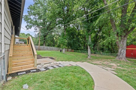 Tiny photo for 221 Wilshire Boulevard, Liberty, MO 64068 (MLS # 2642995)