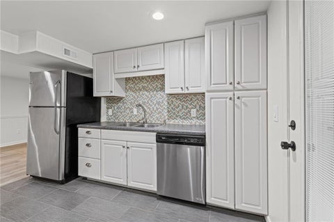 Tiny photo for 221 Wilshire Boulevard, Liberty, MO 64068 (MLS # 2642995)