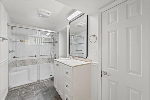 Tiny photo for 221 Wilshire Boulevard, Liberty, MO 64068 (MLS # 2642995)
